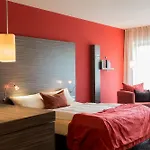 Hotell Atrium 4*