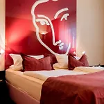 Atrium Hotell 4*