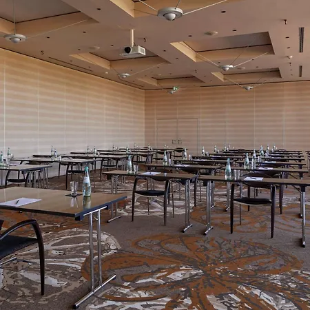 Atrium Hotel 4*