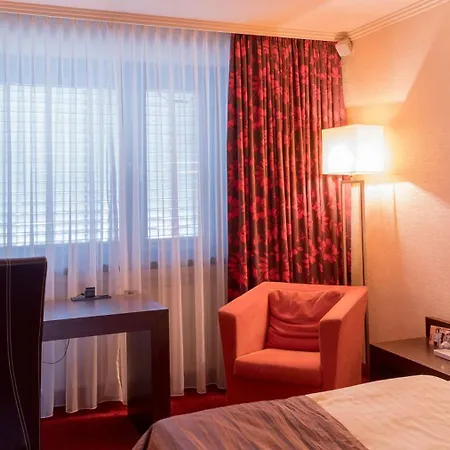 Hotel Atrium 4*