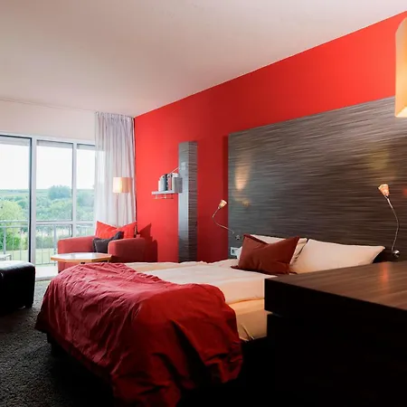Atrium Hotel 4*